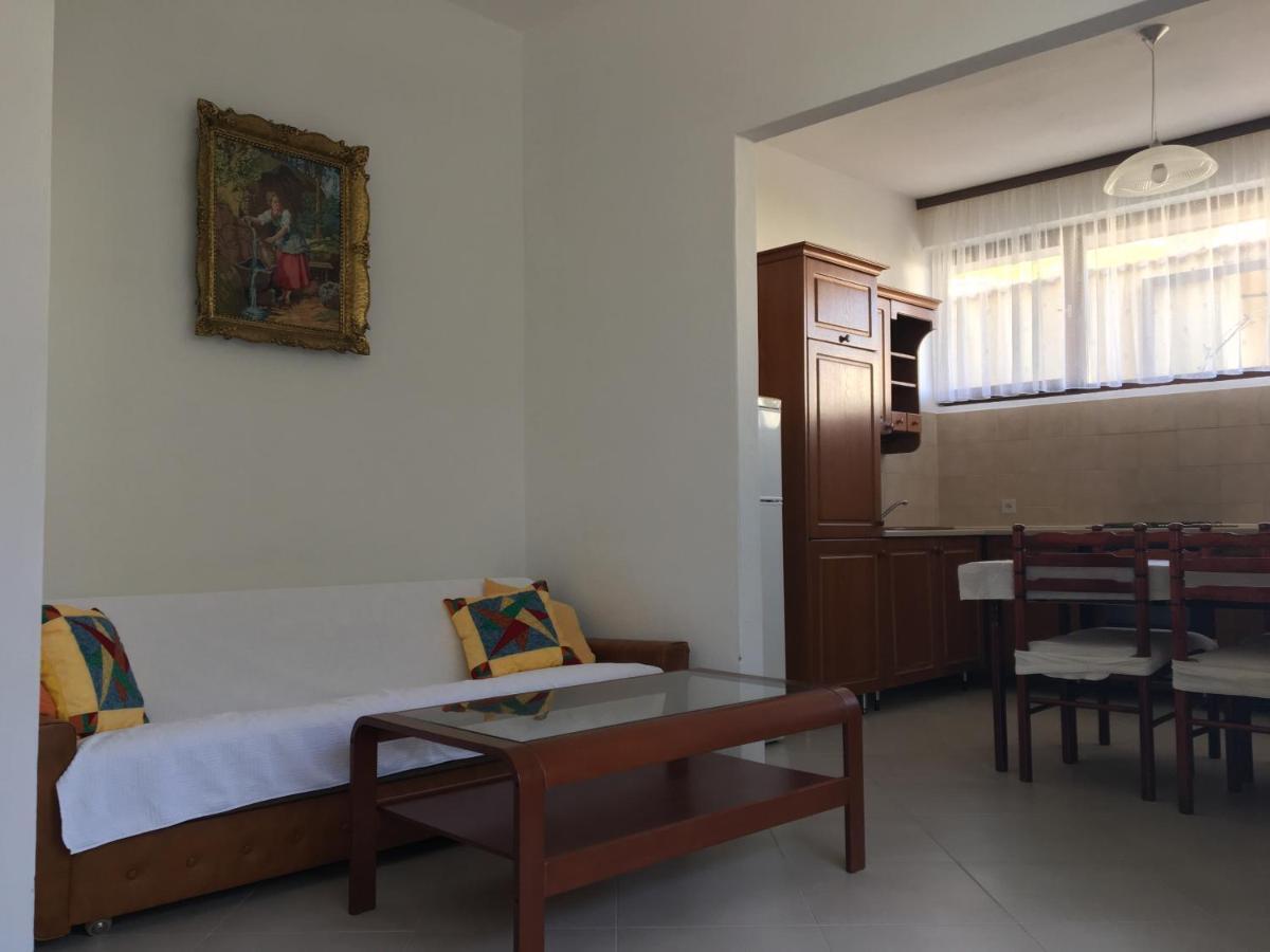 Hilda Vela Apartment Podgora Exterior photo
