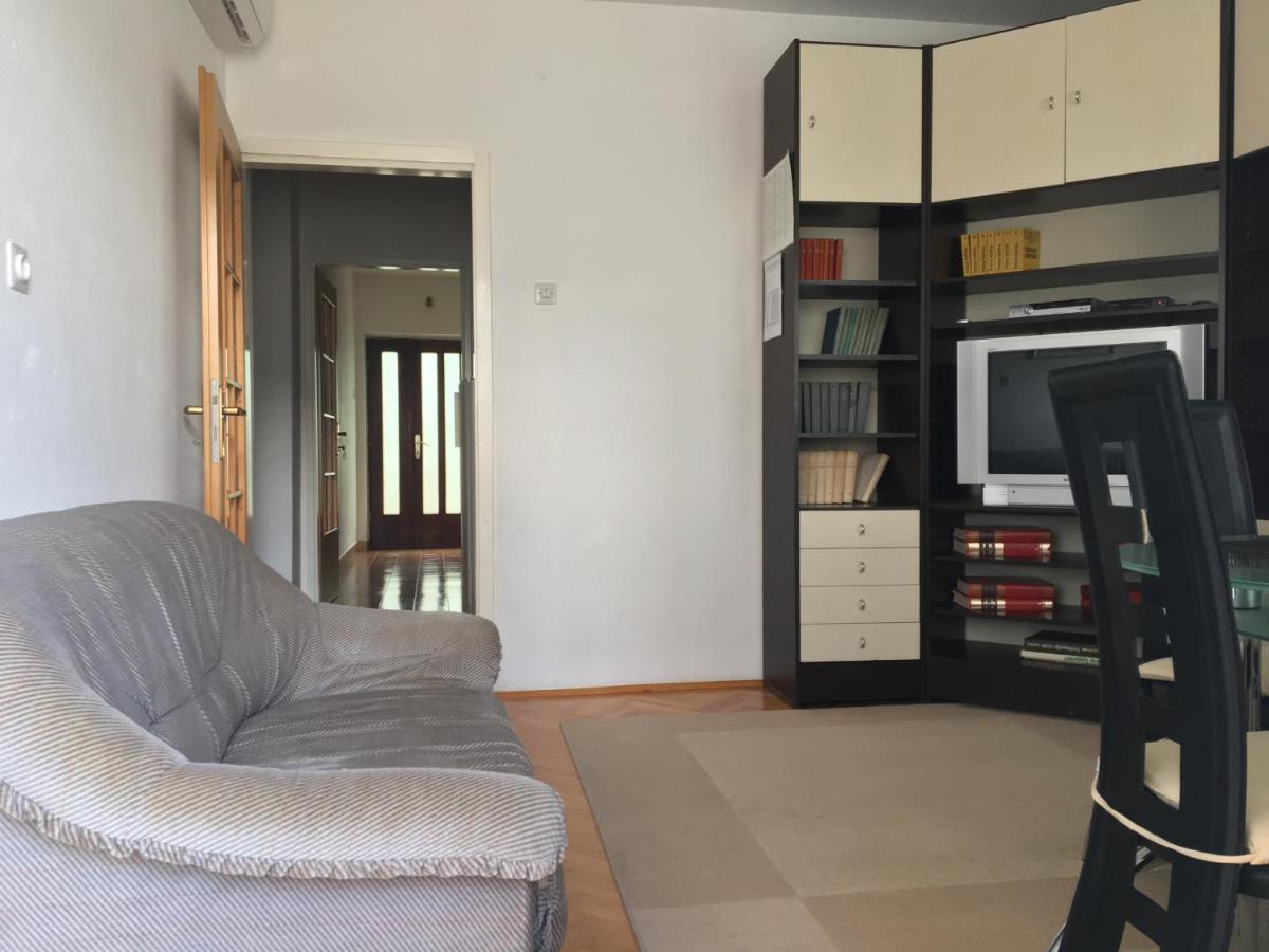 Hilda Vela Apartment Podgora Exterior photo
